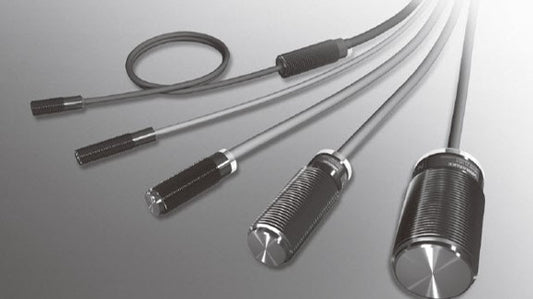 FL7M cylindrical proximity sensor